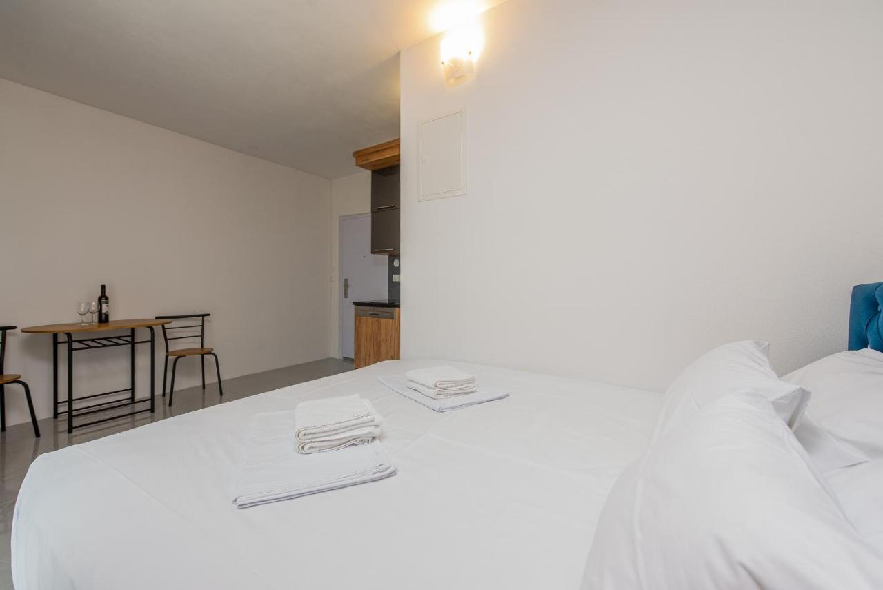 Appartements Vir Exterior photo